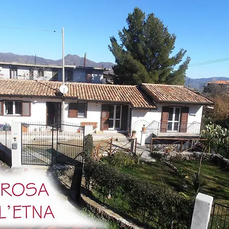 La Rosa Dell'etna Tatil Evi